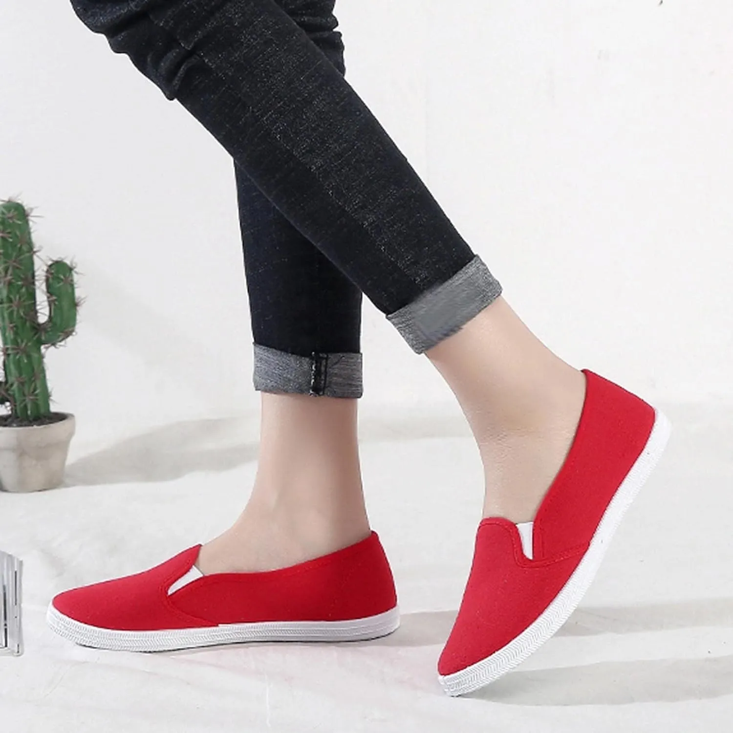 Casual Shoes for Women Wide Width Flat Bottom Loafers for Women Wide Round Toe Flats Comfortable Fashion Walking for Ladies Womens Work Shoes