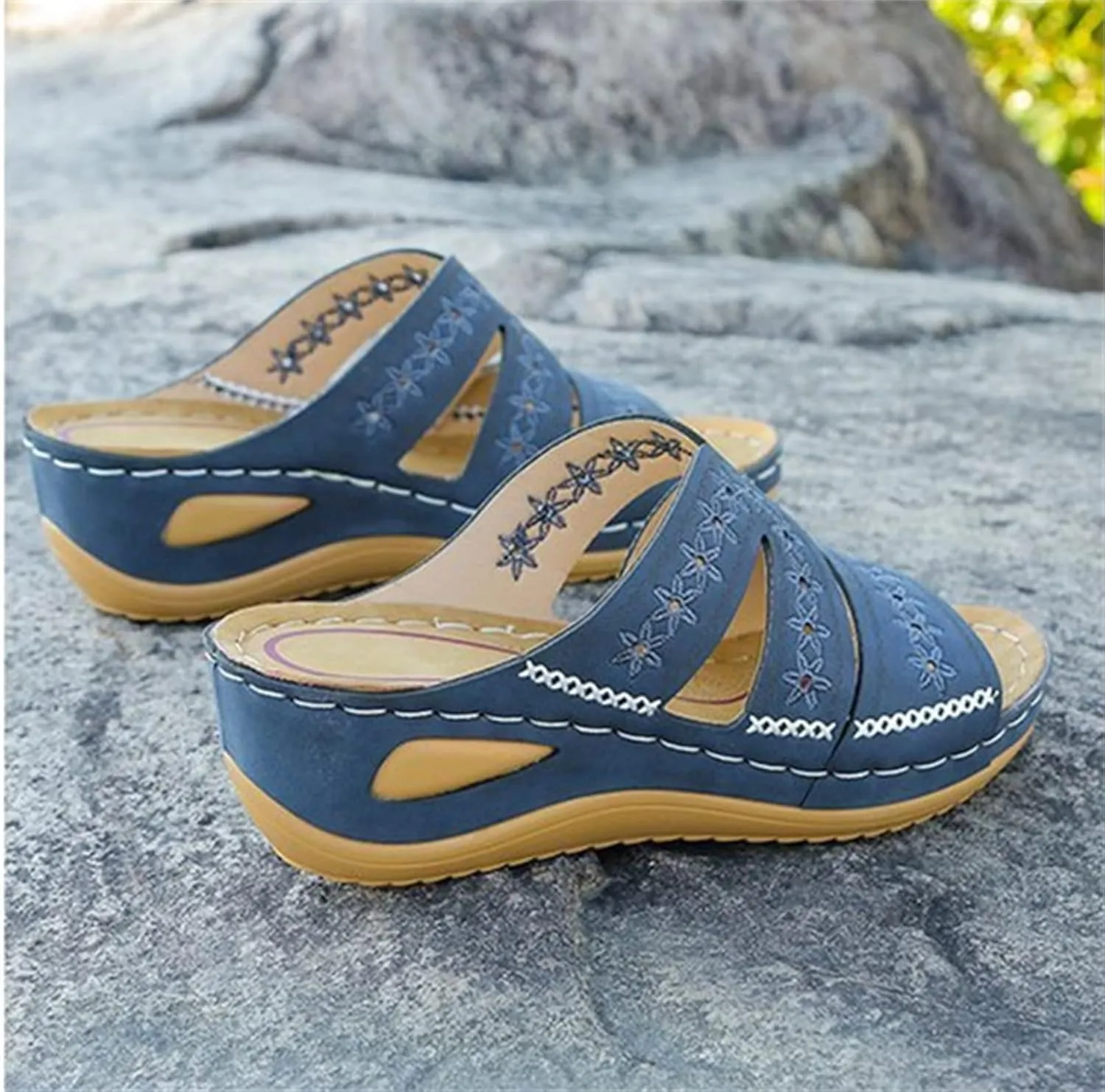 Lausiuoe Sandals Women Dressy Summer Flat Flip Flops Comfortable Walking Orthopedic Slippers Arch Support Orthotic Slides