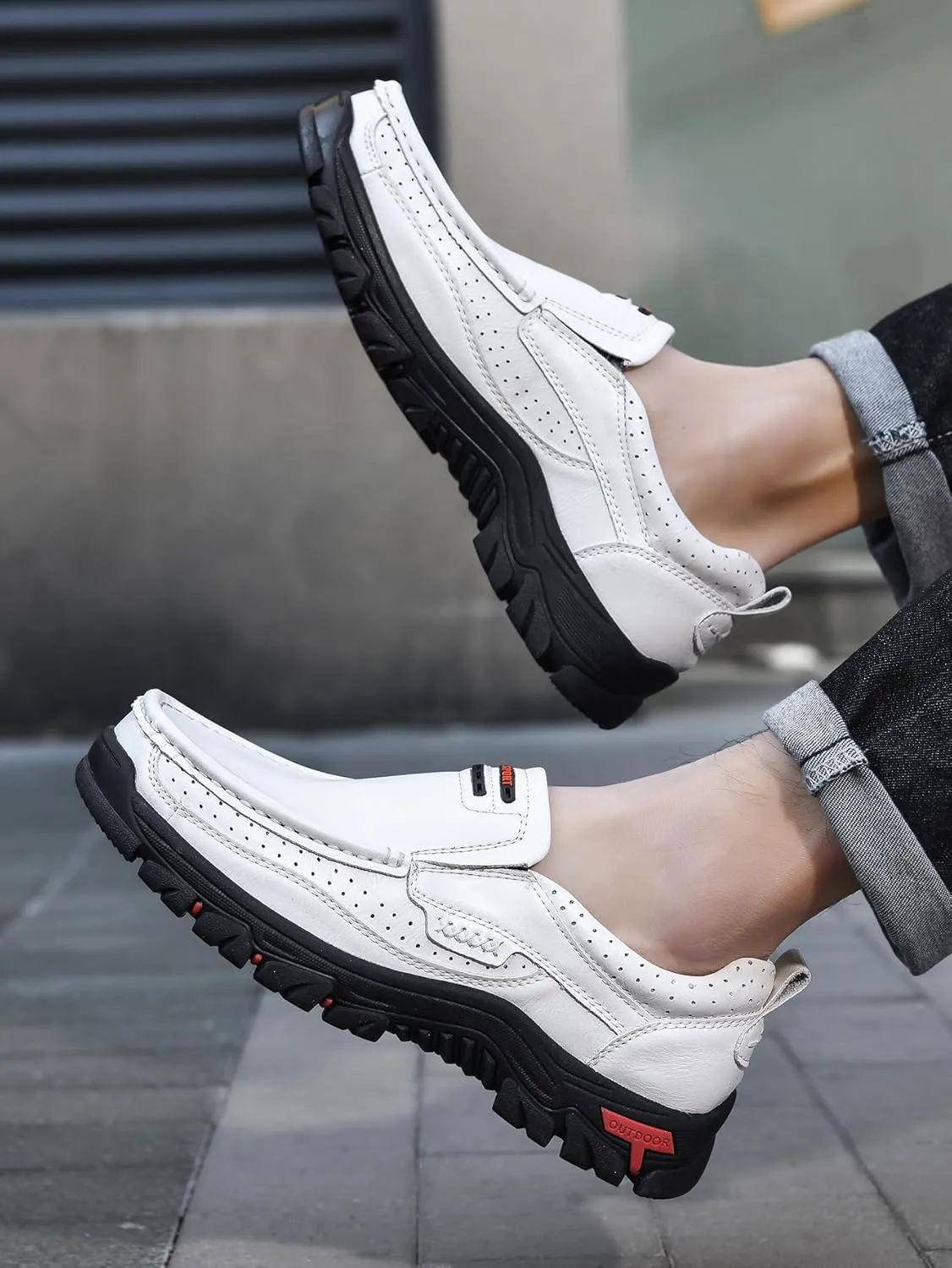 Men's Casual Leather Loafers Slip-On Moccasins Comfort Non-Slip Walking Shoes Breathable Soft Sole Office Driving Shoes