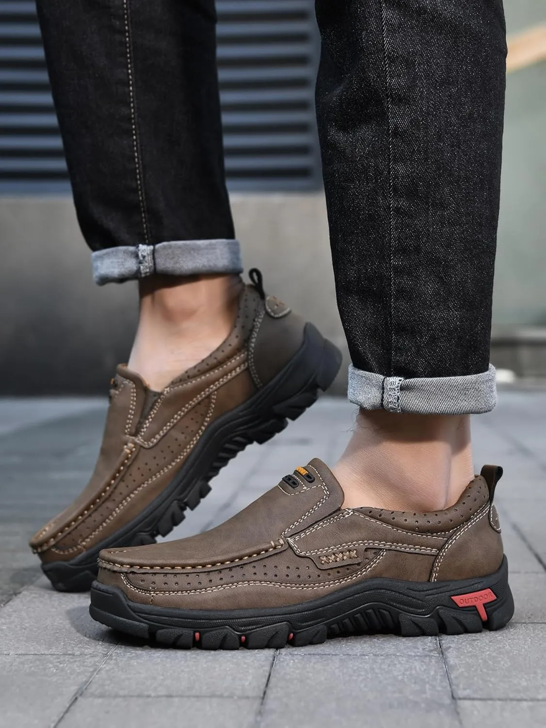 Men's Casual Leather Loafers Slip-On Moccasins Comfort Non-Slip Walking Shoes Breathable Soft Sole Office Driving Shoes