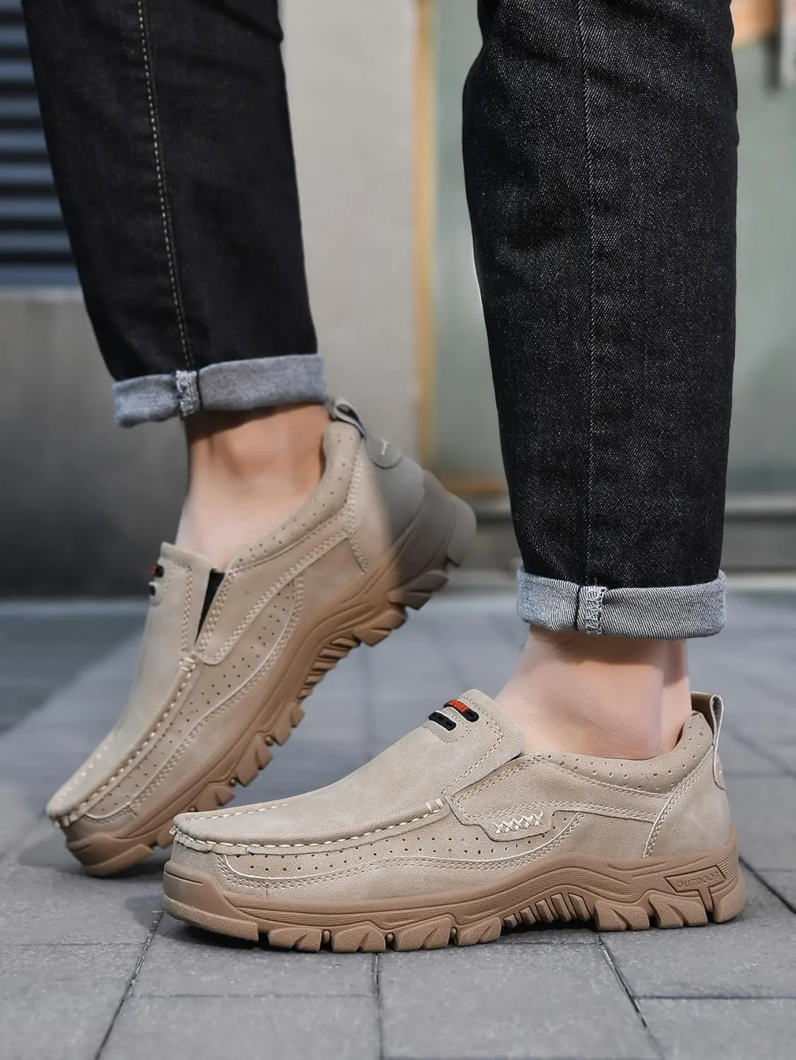 Men's Casual Leather Loafers Slip-On Moccasins Comfort Non-Slip Walking Shoes Breathable Soft Sole Office Driving Shoes
