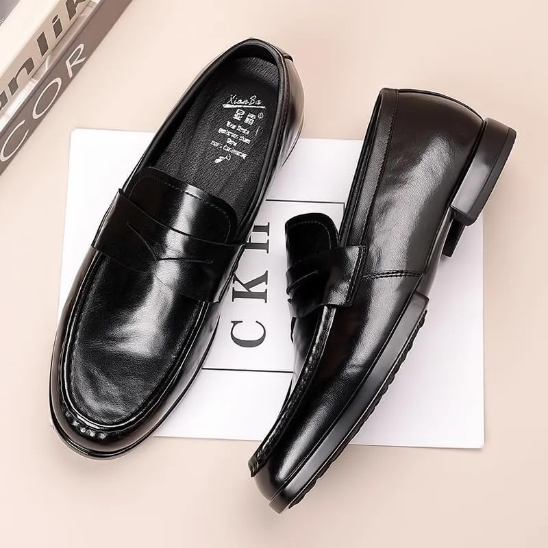 Men's Casual Slip On Leather Loafers Casual Lightweight Soft Non Slip Walking Shoes for Driving Daily Work Office