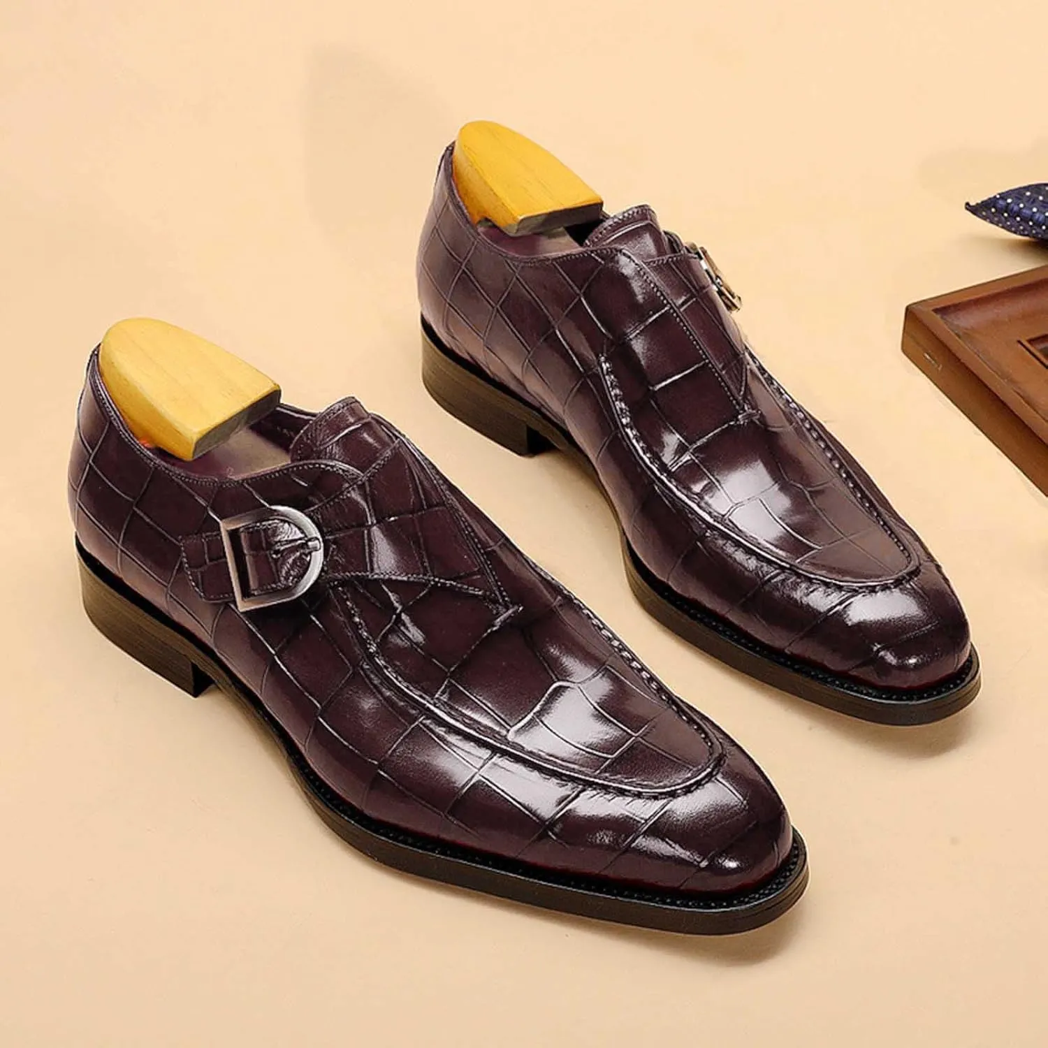 Men's Dress Shoes Loafers Leather Mens Shoes Fashion Classic Style British Retro Pointed Toe Buckle Business Casual Pointed Toe Shoes Mens Dress Shoes Comfortable Dress Business Shoes