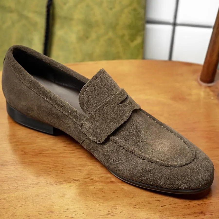 Mens Handmade Leather Slip On Mens Suede Loafers for Business Dinners