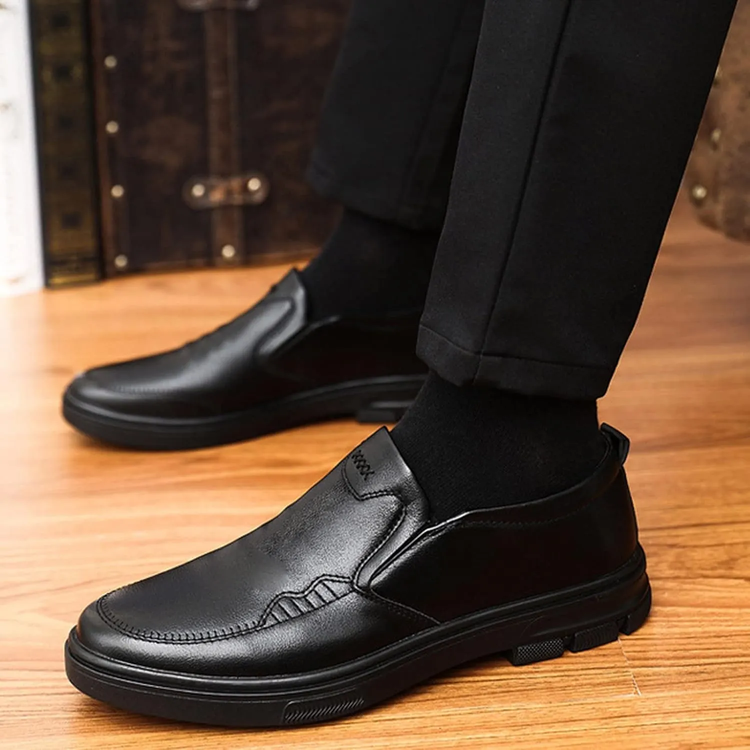 Mens Matte Leather Shoes Durable Thick Sole Dress Shoe Comfortable Business Formal Shoes Waterproof Daily Work Oxfords for Men Arch Support Walking Sneakers Cool Dating Leather Shoe