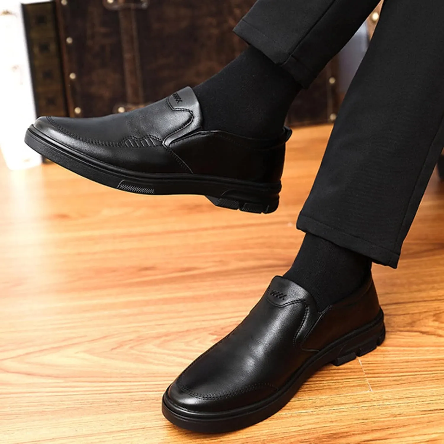 Mens Matte Leather Shoes Durable Thick Sole Dress Shoe Comfortable Business Formal Shoes Waterproof Daily Work Oxfords for Men Arch Support Walking Sneakers Cool Dating Leather Shoe