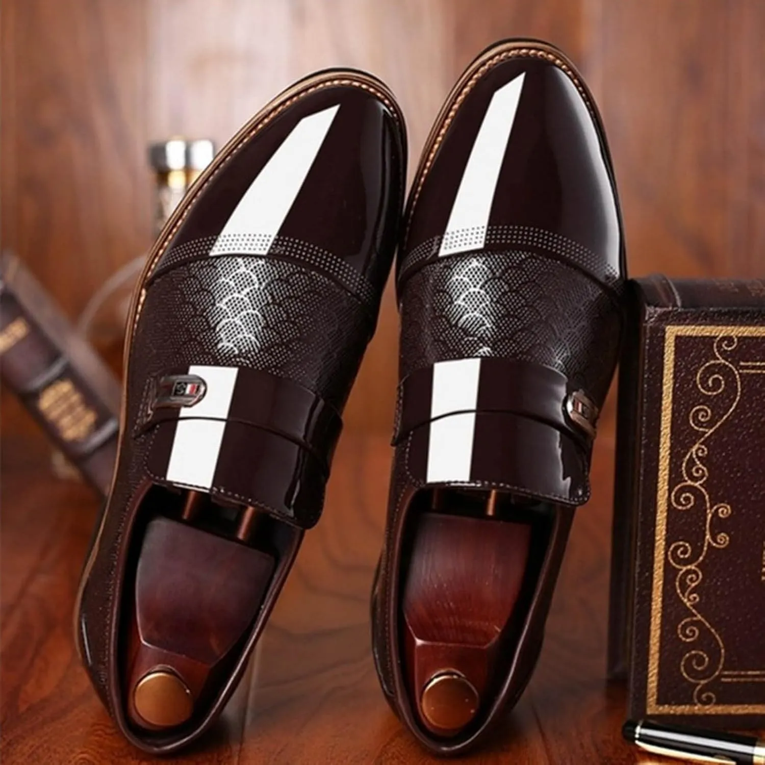 Mens Slip on Leather Shoes Casual Dress Shoes Low Heel Business Formal Shoe for Men Comfortable Daily Work Footwear Non Slip Durable Sole Business Accessories for Men