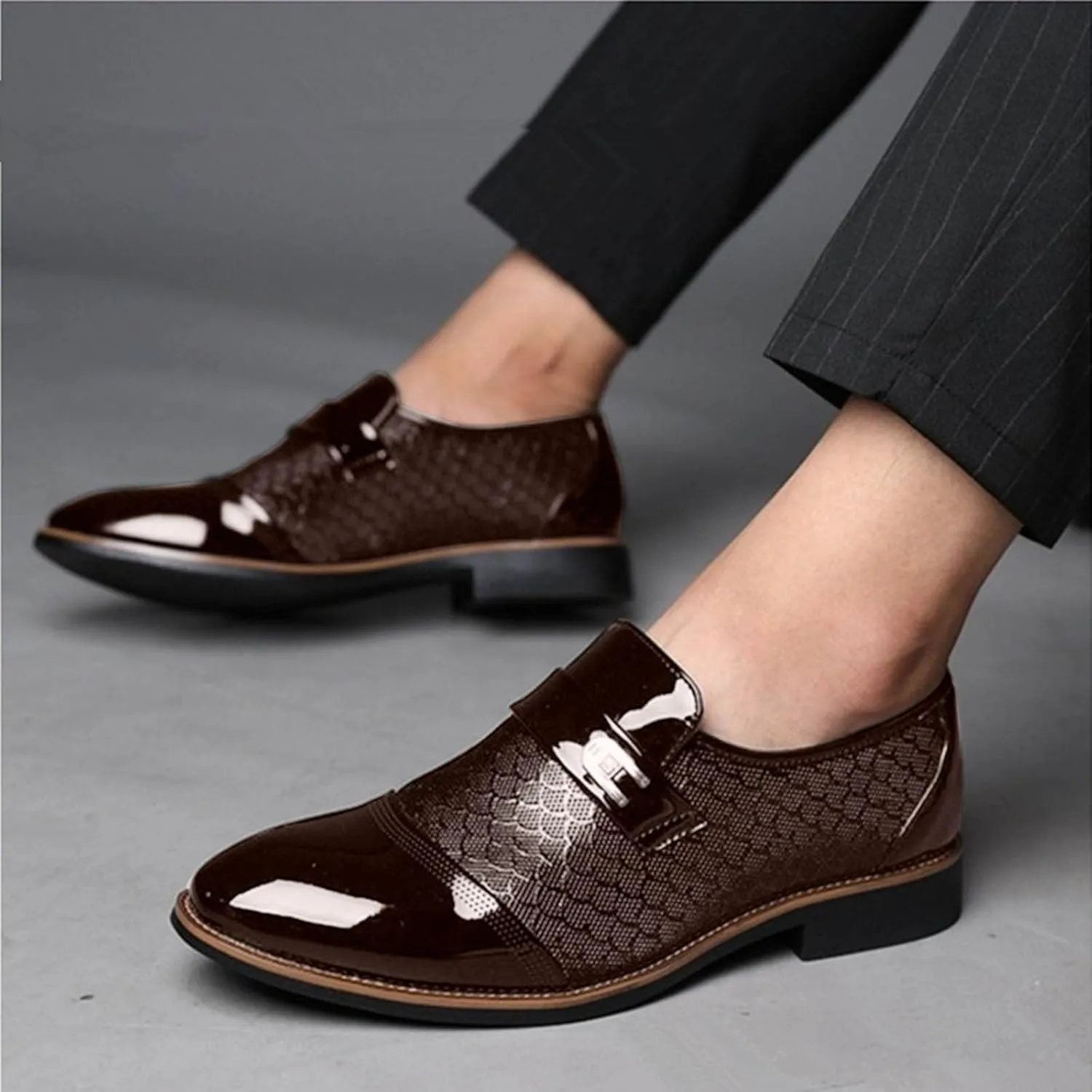 Mens Slip on Leather Shoes Casual Dress Shoes Low Heel Business Formal Shoe for Men Comfortable Daily Work Footwear Non Slip Durable Sole Business Accessories for Men