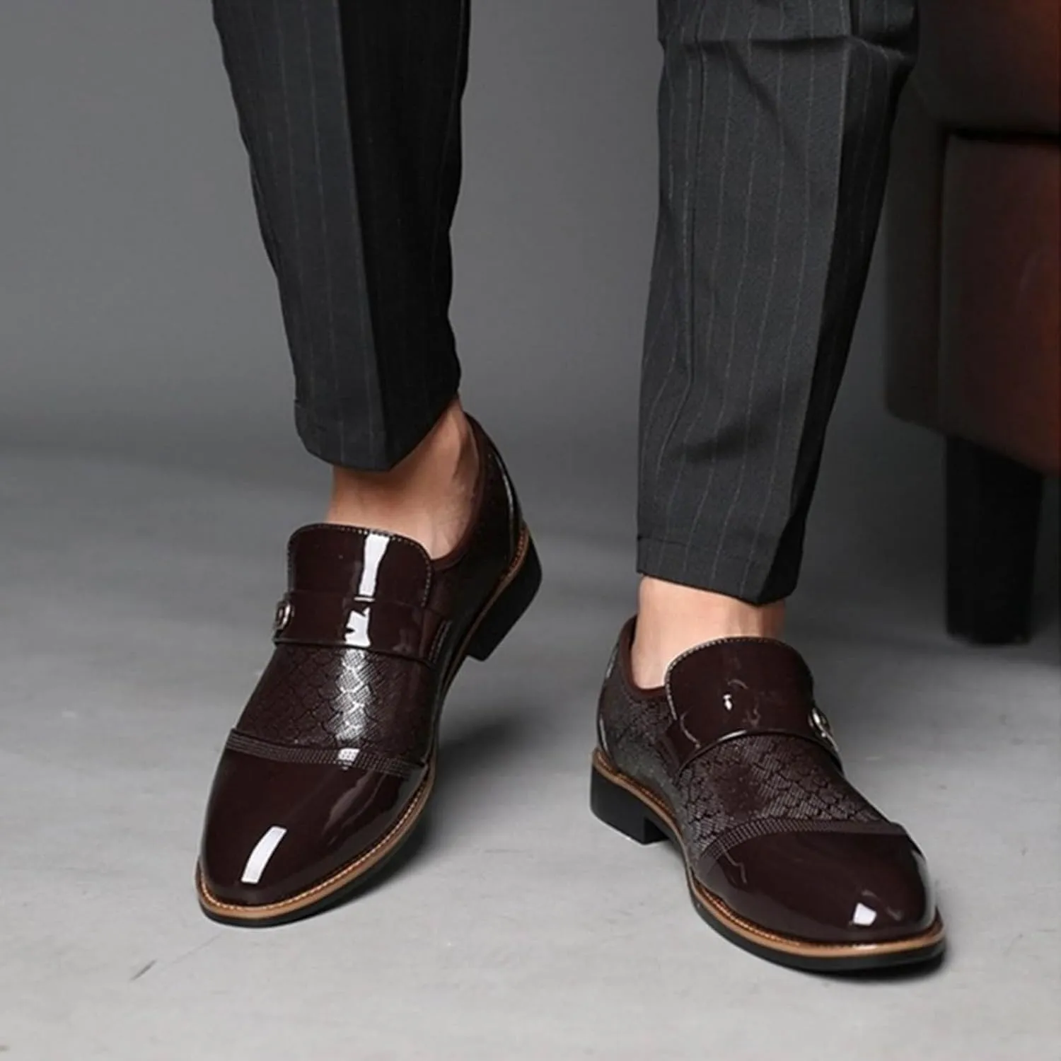Mens Slip on Leather Shoes Casual Dress Shoes Low Heel Business Formal Shoe for Men Comfortable Daily Work Footwear Non Slip Durable Sole Business Accessories for Men