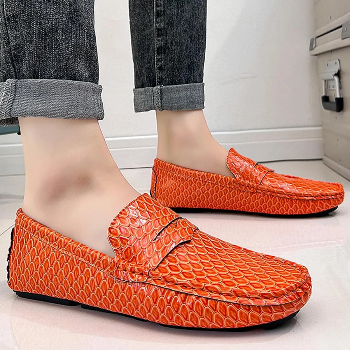 Men's Snake Embossed Leather Loafers Black Slip-On Driving Moccasins Shoes Style