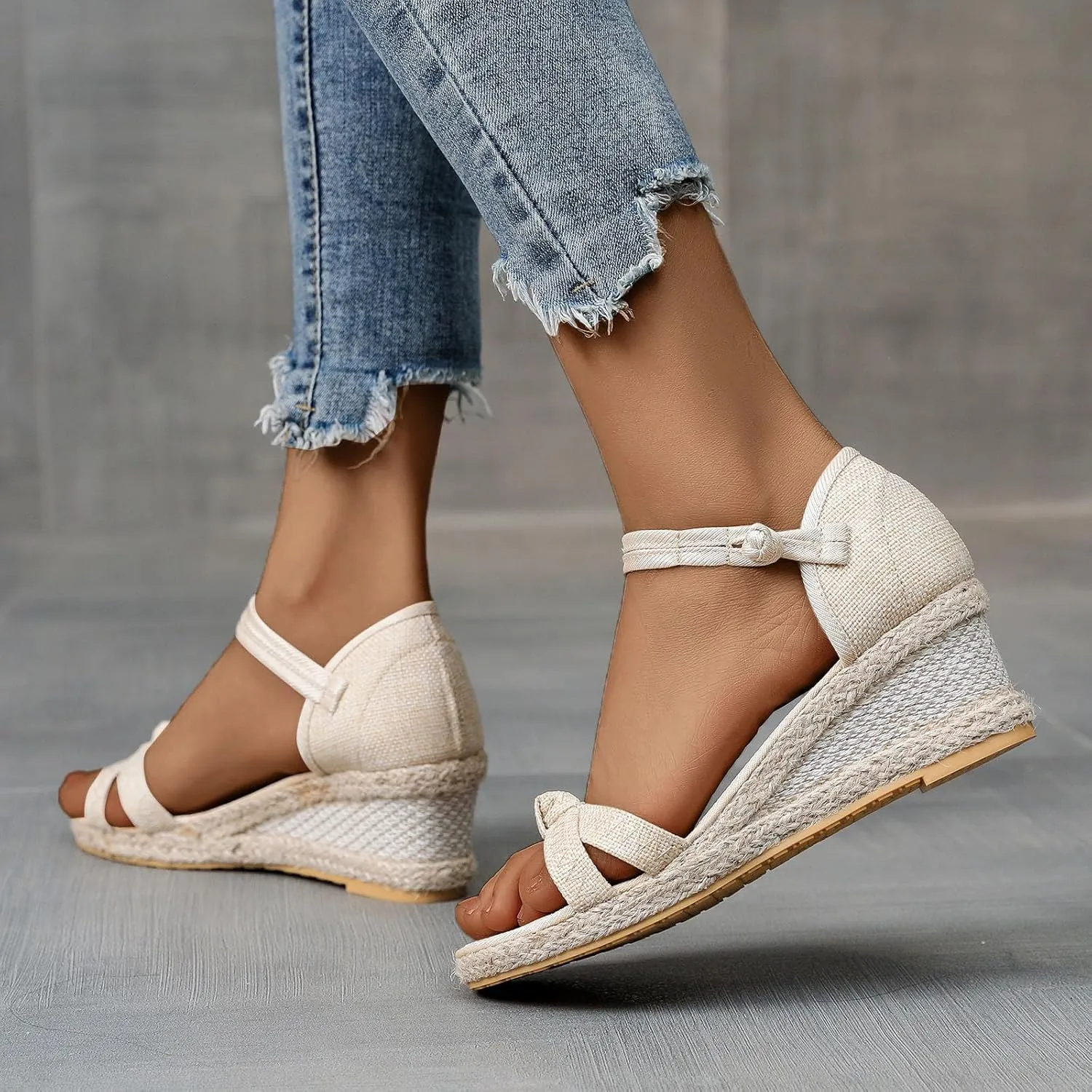 Wedge Sandals for Women Ankle Buckle Strap Closed Toe Wedge Sandals Casual Sloping High Heels Espadrilles Wedge Sandal Cute Shoes 2025