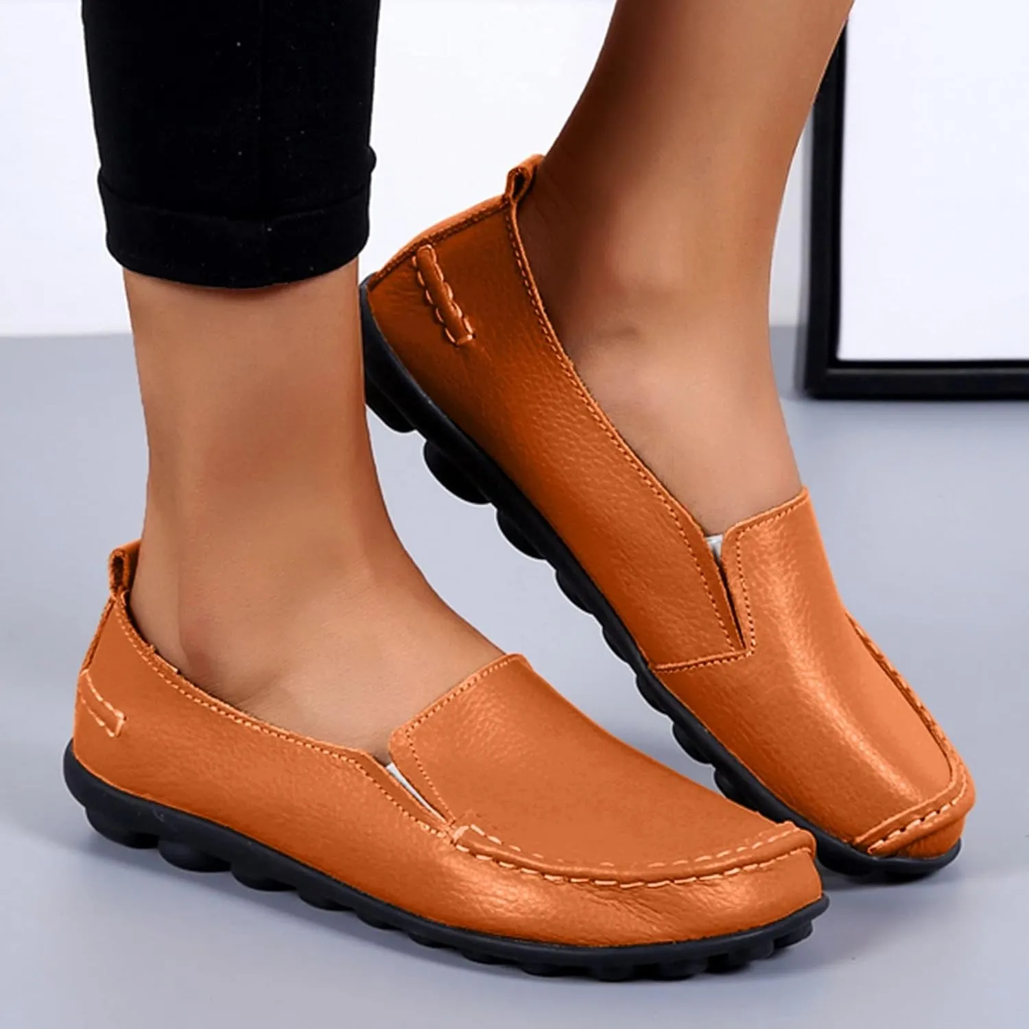 Womens Loafers Leather Penny Loafers Wide Driving Moccasins Classic Flat Shoes Comfort Lightweight Boat Shoes
