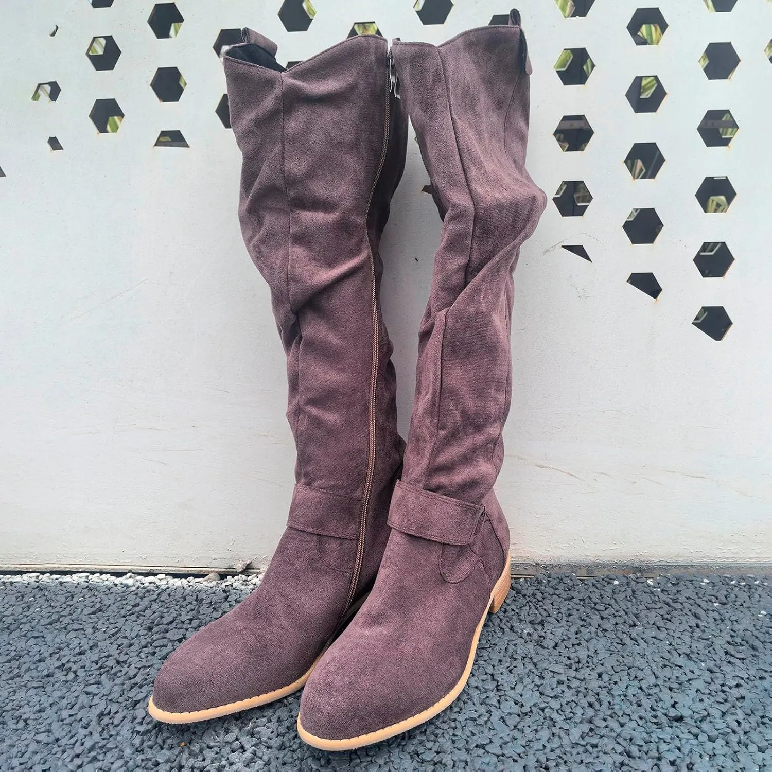 Women's Vintage Style Boots Solid Suede Side Zipper Trim with Fashion Knee Length Boots Comfort Boots