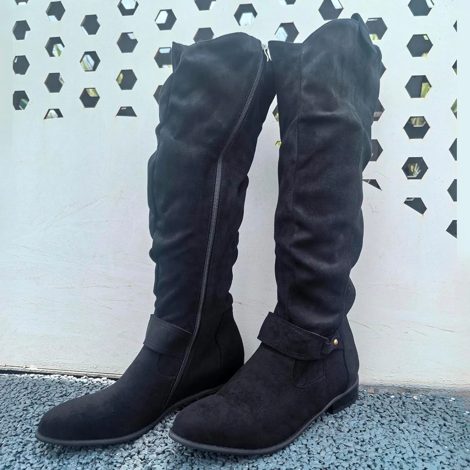 Women's Vintage Style Boots Solid Suede Side Zipper Trim with Fashion Knee Length Boots Comfort Boots